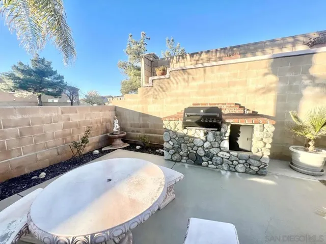 700 Canyon Crest Rd, Beaumont, California 92223
