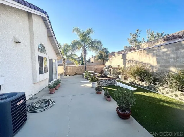 700 Canyon Crest Rd, Beaumont, California 92223