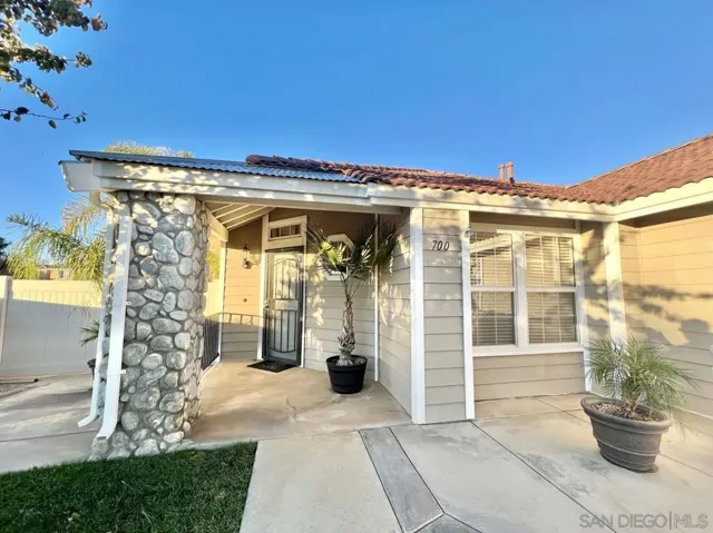 700 Canyon Crest Rd, Beaumont, California 92223