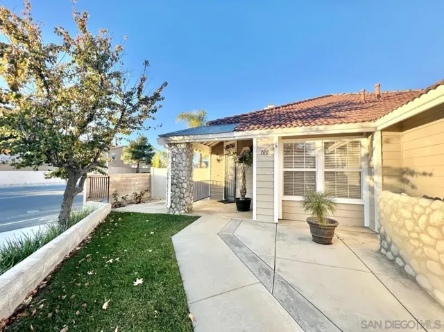 700 Canyon Crest Rd, Beaumont, California 92223