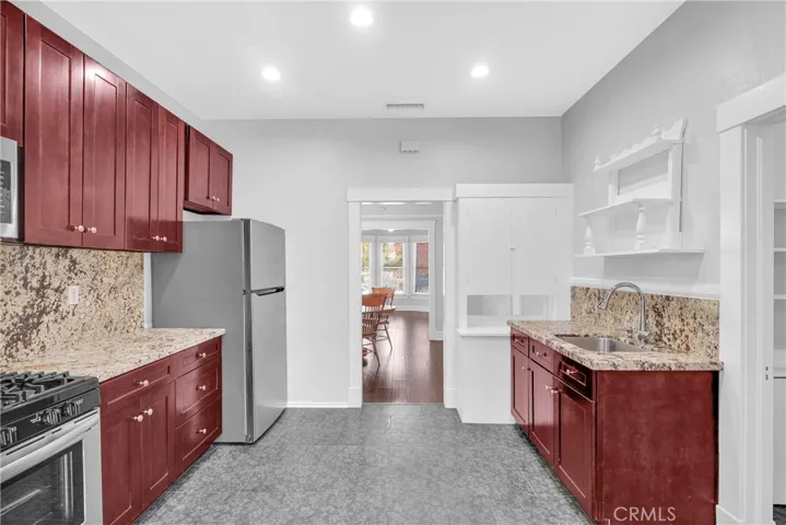 250 Sonora Street, Redlands, California 92373