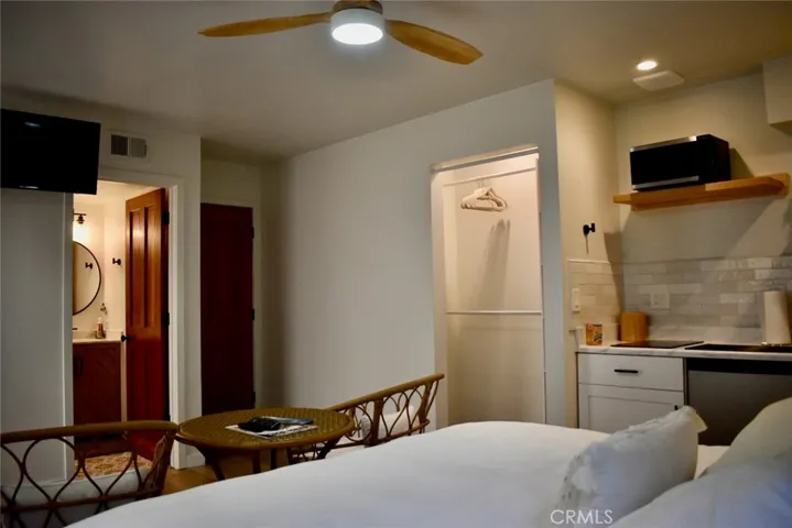 143 Sunset Terrace B, Laguna Beach, California 92651