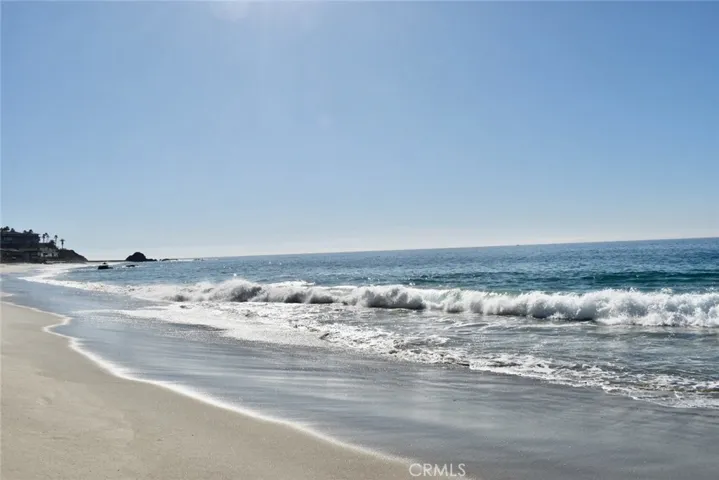 143 Sunset Terrace B, Laguna Beach, California 92651