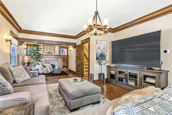 337 Lincoln, Pomona, California 91767