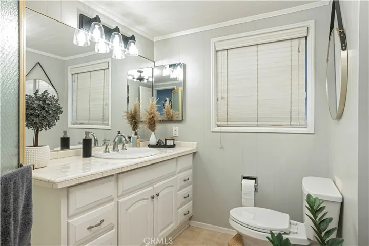 337 Lincoln, Pomona, California 91767