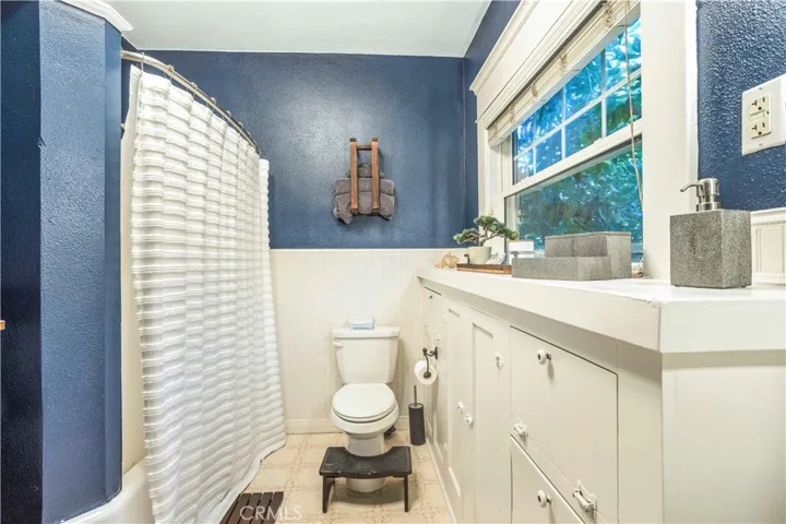 337 Lincoln, Pomona, California 91767