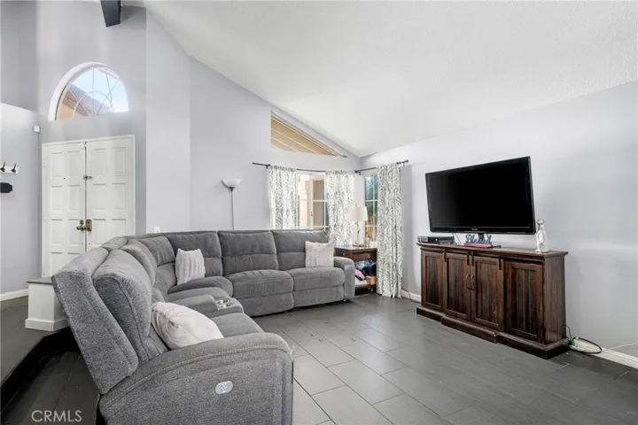 684 Terra Drive, Corona, California 92879