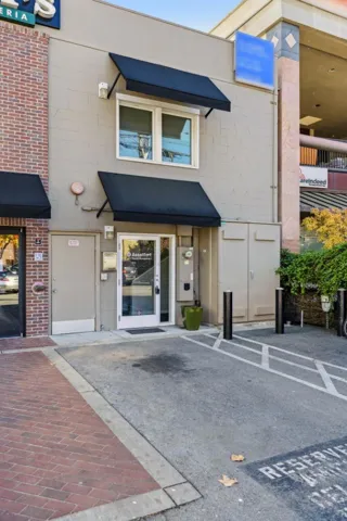 880 Santa Cruz Avenue 200, Menlo Park, California 94025
