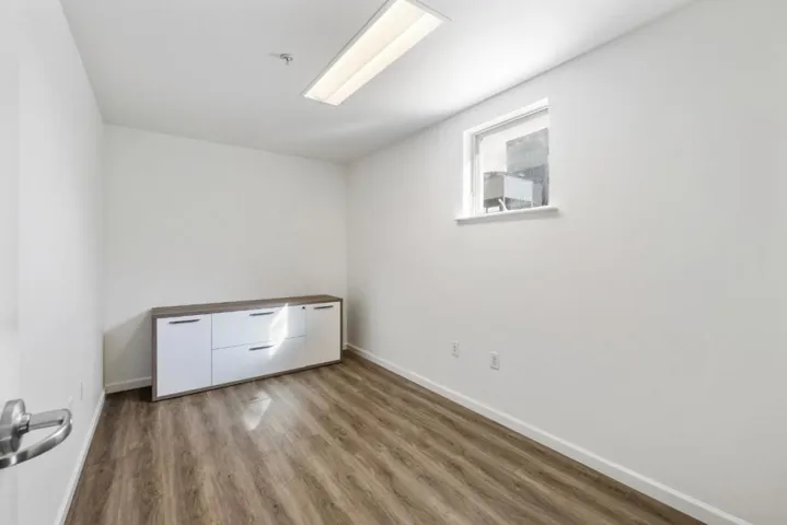 880 Santa Cruz Avenue 200, Menlo Park, California 94025