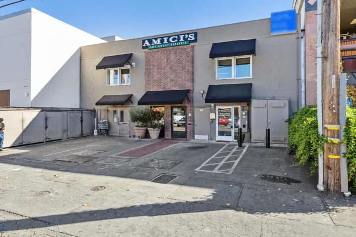 880 Santa Cruz Avenue 200, Menlo Park, California 94025