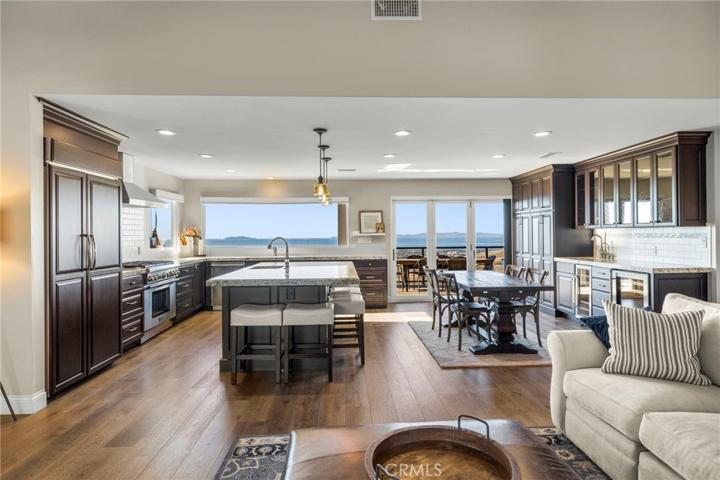 775 Topa Topa Court, Ventura, California 93003