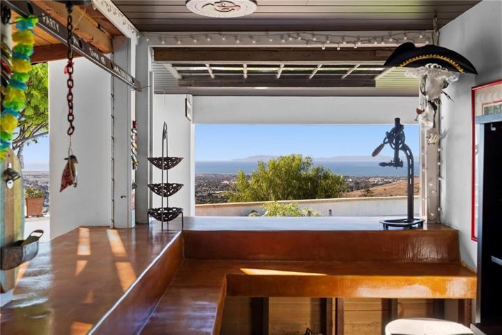 775 Topa Topa Court, Ventura, California 93003