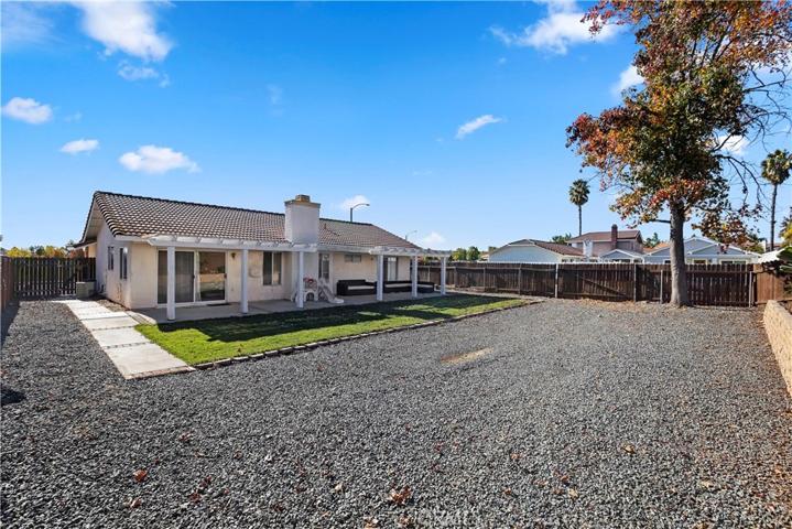 8774 Sandhill Drive, Riverside, California 92508