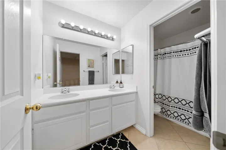 32535 Bramble Court, Lake Elsinore, California 92532