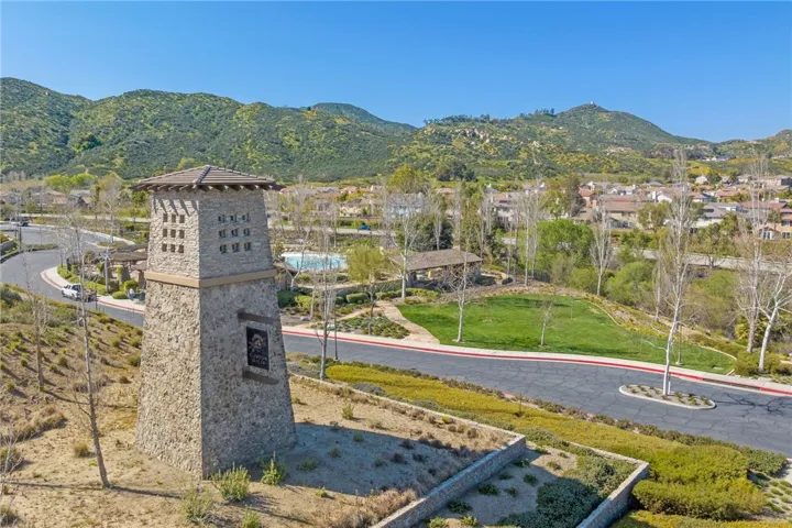 32535 Bramble Court, Lake Elsinore, California 92532