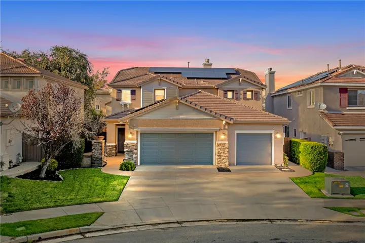 32535 Bramble Court, Lake Elsinore, California 92532