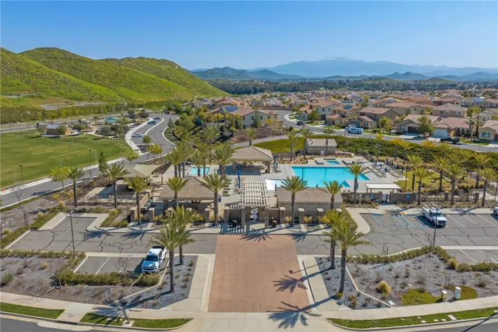 32535 Bramble Court, Lake Elsinore, California 92532