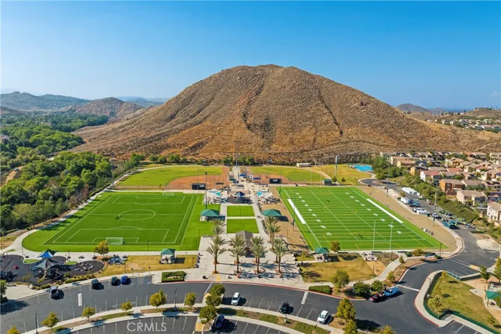 32535 Bramble Court, Lake Elsinore, California 92532