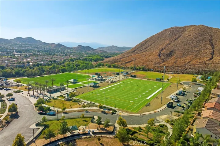 32535 Bramble Court, Lake Elsinore, California 92532