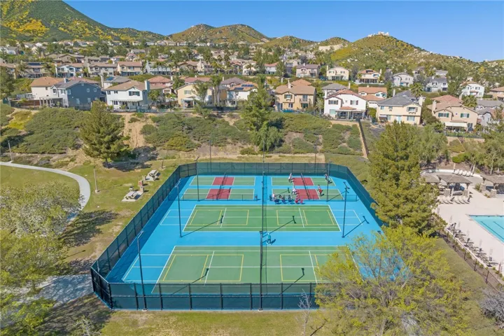 32535 Bramble Court, Lake Elsinore, California 92532