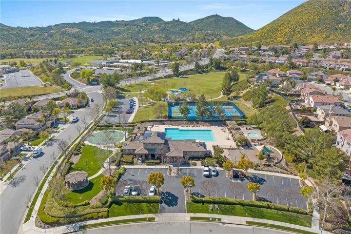 32535 Bramble Court, Lake Elsinore, California 92532