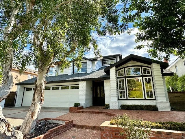 22792 Buendia, Mission Viejo, California 92691