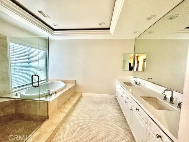 22792 Buendia, Mission Viejo, California 92691