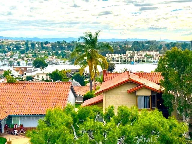 22792 Buendia, Mission Viejo, California 92691