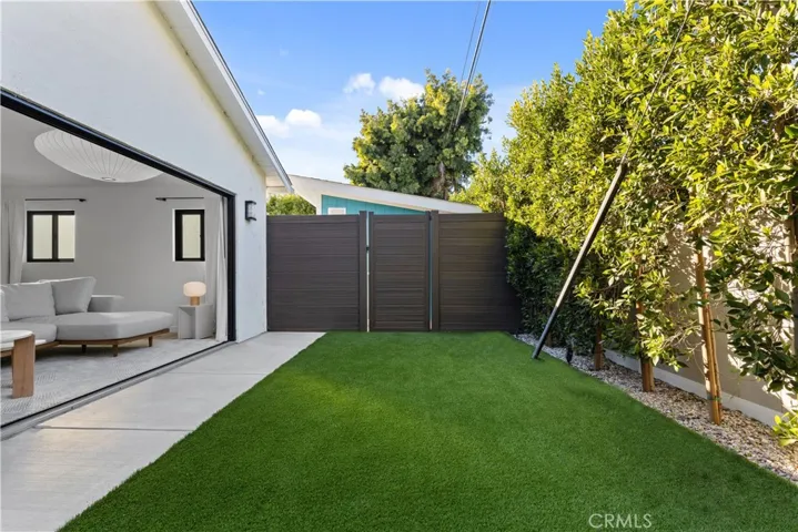 12745 Bloomfield Street, Studio City, California 91604