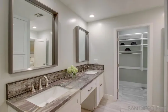 6347 Park Ridge Blvd, San Diego, California 92120