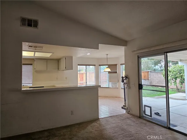 843 Buckeye Circle, Corona, California 92881