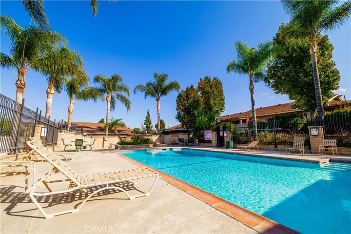 1649 Plum Street, Corona, California 92879