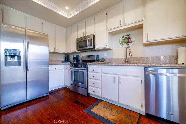1649 Plum Street, Corona, California 92879