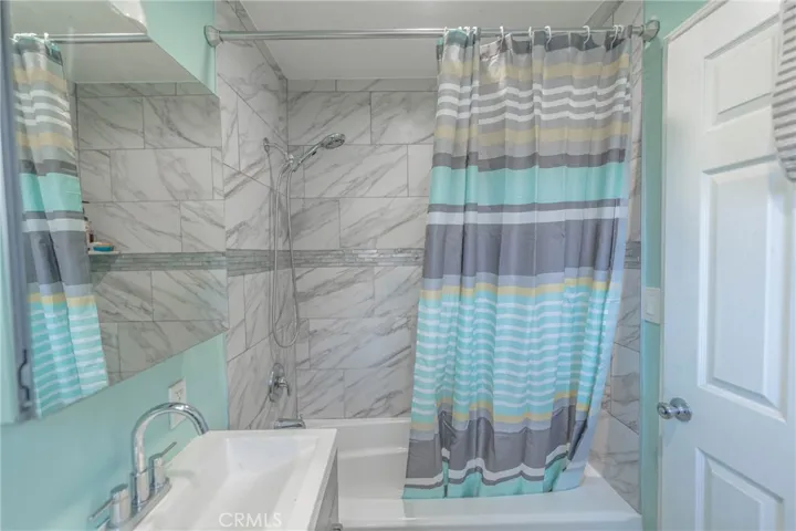 1554 W 110th Street, Los Angeles, California 90047