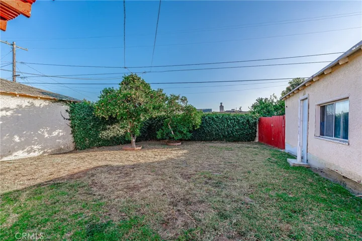 1554 W 110th Street, Los Angeles, California 90047