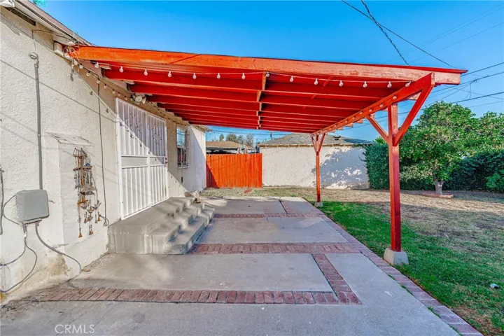 1554 W 110th Street, Los Angeles, California 90047