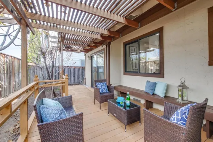 10057 Peninsula Avenue, Cupertino, California 95014