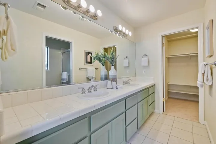 10057 Peninsula Avenue, Cupertino, California 95014