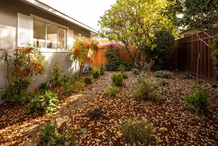 3704 Cass Way, Palo Alto, California 94306