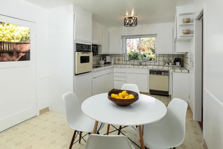 3704 Cass Way, Palo Alto, California 94306