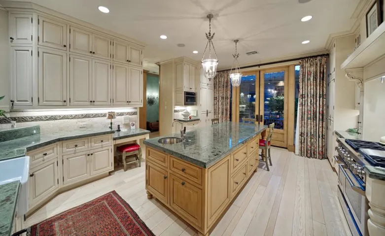 50210 DESERT ARROYO TRAIL 22