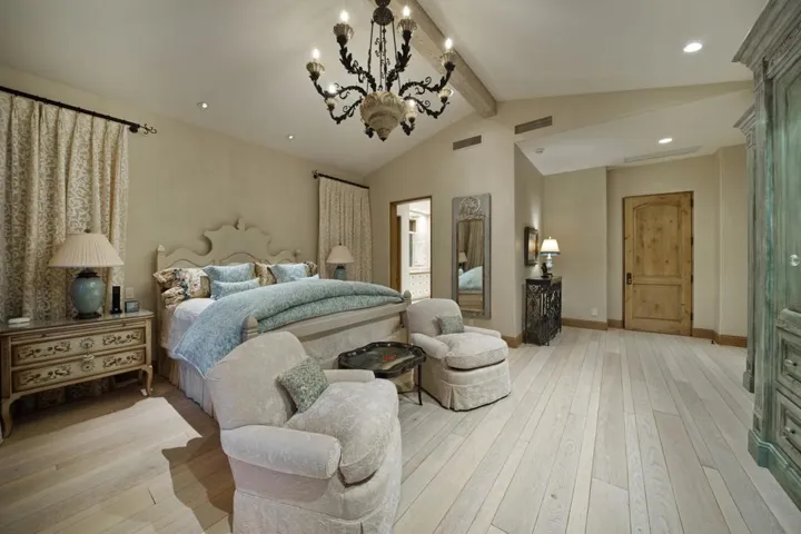 50210 DESERT ARROYO TRAIL 38