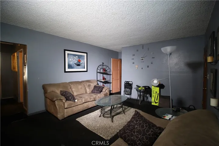 4522 E Rosecrans Avenue, Compton, California 90221