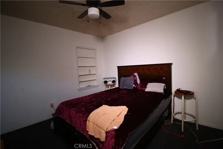 4522 E Rosecrans Avenue, Compton, California 90221