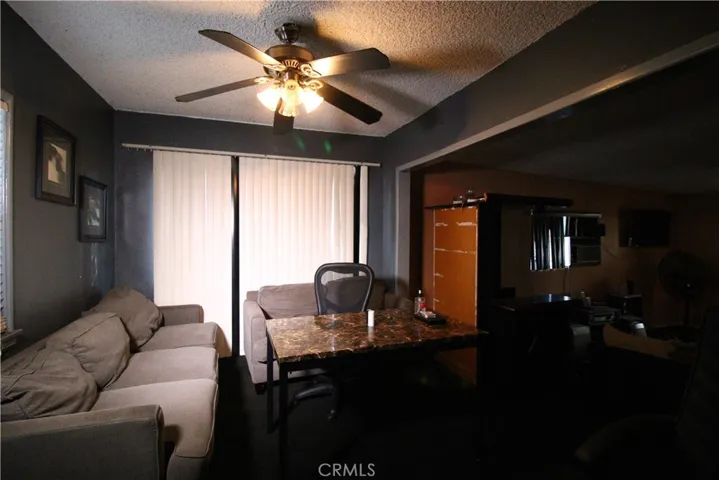 4522 E Rosecrans Avenue, Compton, California 90221