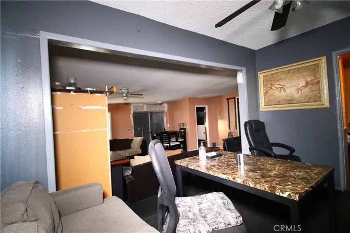 4522 E Rosecrans Avenue, Compton, California 90221