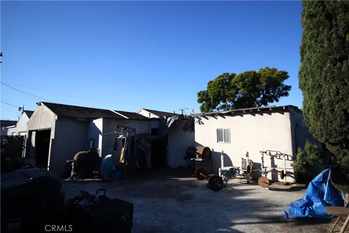 4522 E Rosecrans Avenue, Compton, California 90221