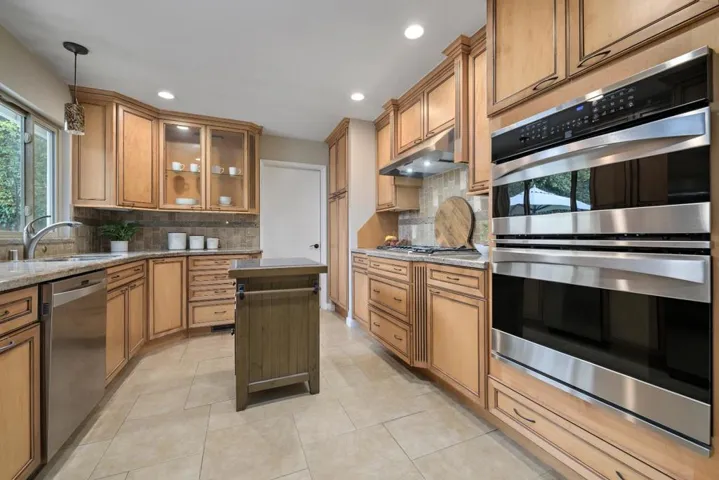 1721 Marina Way, San Jose, California 95125