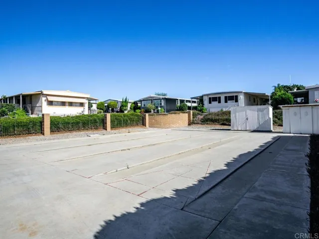1010 E Bobier Drive 126, Vista, California 92084