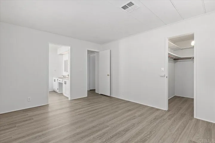 1010 E Bobier Drive 126, Vista, California 92084